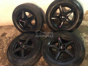 Hankook 235/65 R17 Zimska