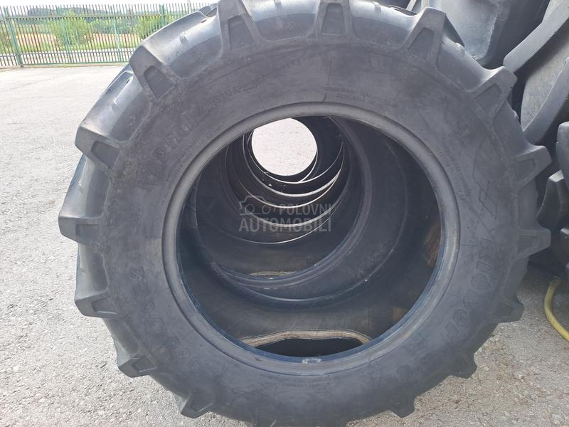 Michelin 650/65 R38