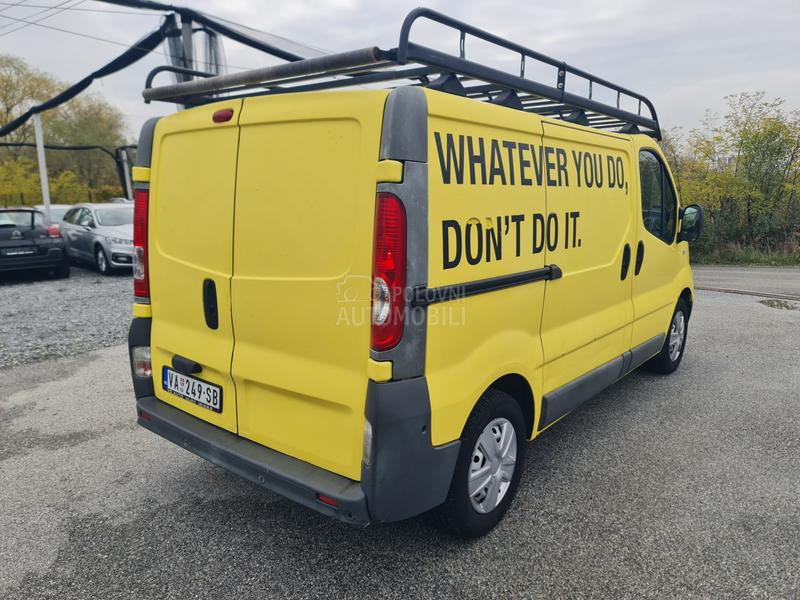 Renault Trafic 