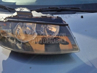 desni far za Audi A3 od 2002. do 2006. god.