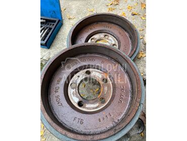 Dobosi za Škoda Rapid