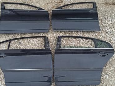 Crna vrata za Škoda Superb od 2001. do 2008. god.