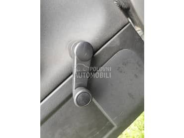 rucica za otvaranje prozora za Audi A4 od 2001. do 2004. god.