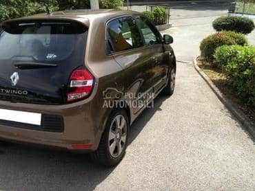 Renault Twingo 2017. god. -  kompletan auto u delovima