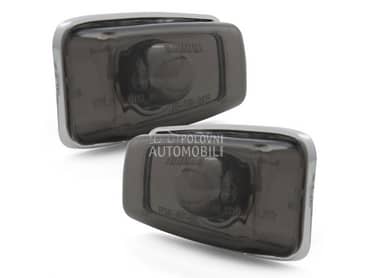 Kristalni bočni migavci  306 za Maha Ostalo