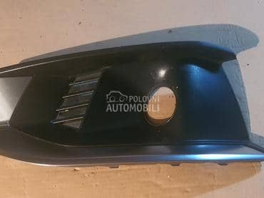 rešetka branika 8w0 za Audi A4