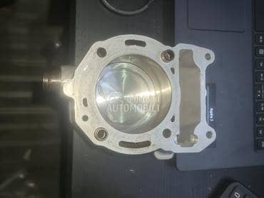 Klip i cilindar Piaggio 200cc