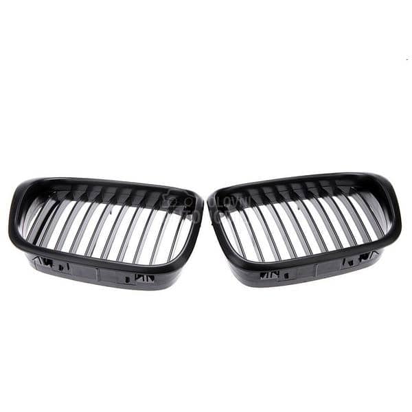 Rešetke / bubrezi  E39 crne