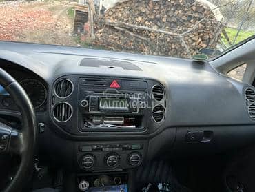 Tabla i airbagovi za Volkswagen Golf Plus od 2004. do 2012. god.