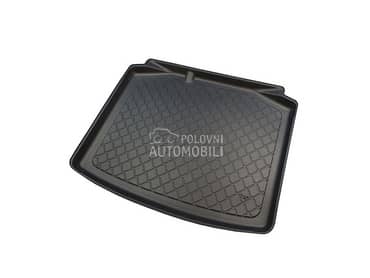 Tipska kadica za gepek  Rapid za Škoda Rapid