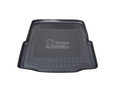 Tipska kadica za gepek  Superb za Škoda Superb