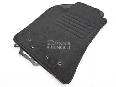 Tipske patosnice Petex tepih za Toyota Avensis