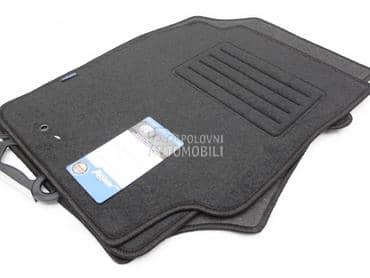 Tipske patosnice Petex tepih za Toyota RAV 4