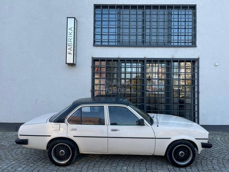 Opel Ascona B 2.0