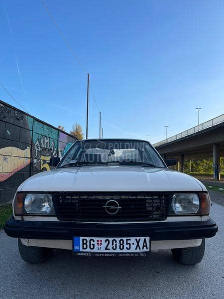 Opel Ascona B 2.0