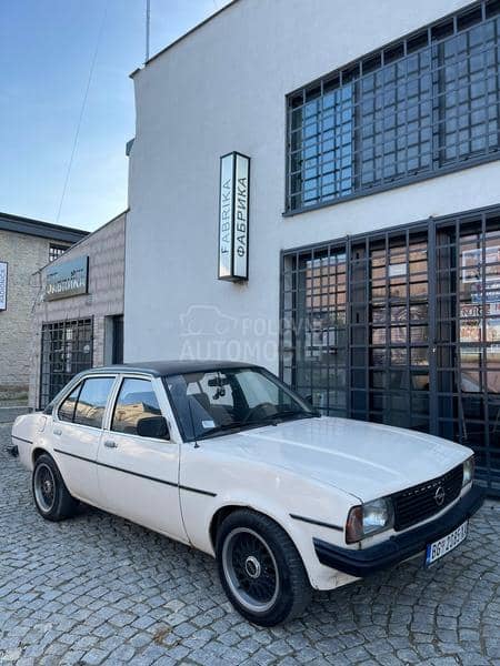 Opel Ascona B 2.0