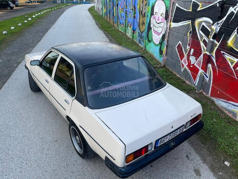 Opel Ascona B 2.0