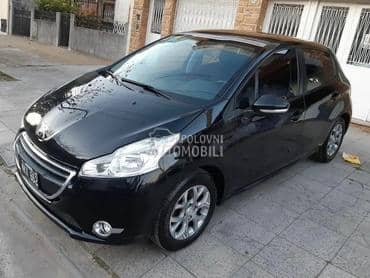 Prednji Branik za Peugeot 208