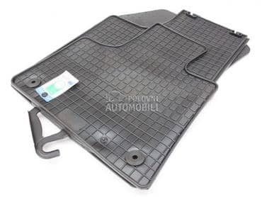 Tipske patosnice Petex gumene za Peugeot 5008