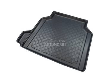 Tipska kadica za gepek  Giulia za Alfa Romeo Giulia