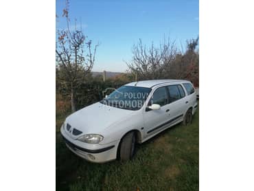 Farovi za Renault Megane od 2002. do 2004. god.