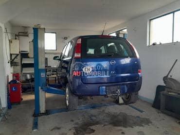 Stop svetla i stop lampe za Opel Meriva od 2003. do 2008. god.