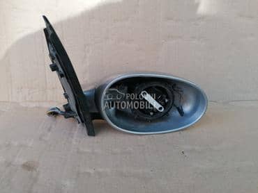 245.Suvozacev,desni retrovizor za Smart ForTwo