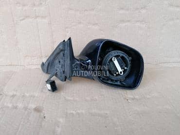 252.Suvozacev,desni retrovizor za Audi A3 od 1996. do 2003. god.