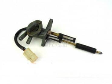 Slavina goriva Aprilia Pegaso