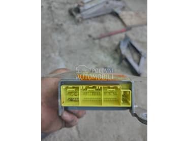 Modul airbega za Nissan Almera od 2000. do 2007. god.