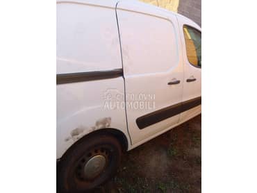 Desna klizna vrata za Peugeot Partner od 2008. do 2018. god.