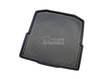 Tipska kadica za gepek  OCTAVI za Škoda Octavia