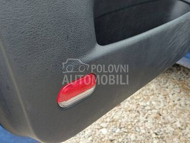 KATADIOPTERI U VRATIMA za Volkswagen Golf 4