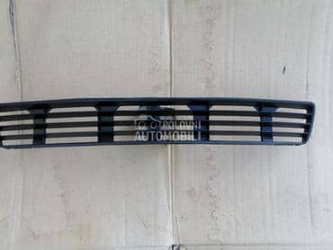 Rešetka prednjeg branika za Audi A4 od 1995. do 1999. god.