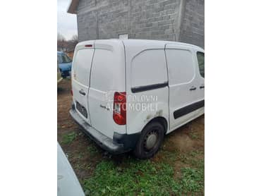 Sedišta,plastika,ručica,abs za Peugeot Partner, TePee od 2008. do 2018. god.