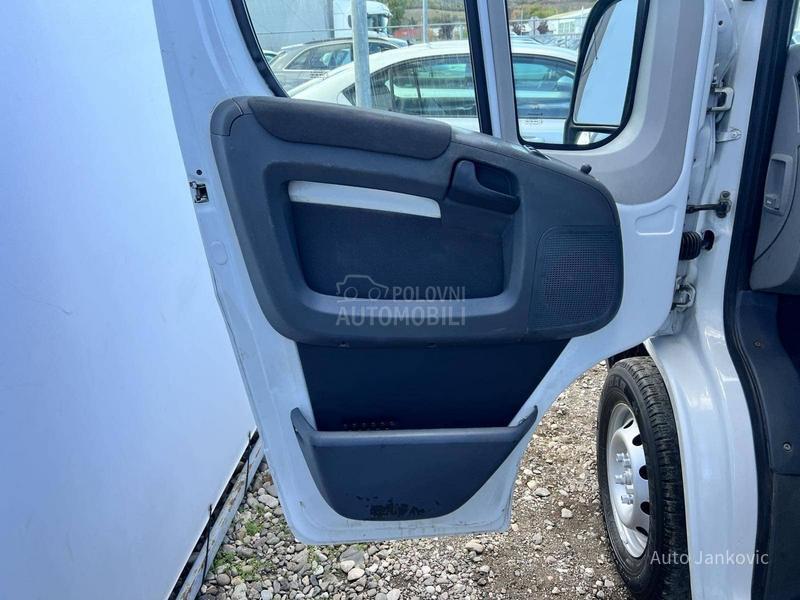 Fiat Ducato 2.3 jtd  9 MESTA