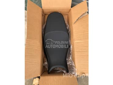 YAMAHA TRACER 7 SEDISTE/VIZIR