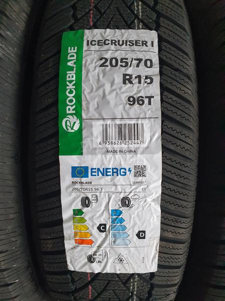 ROCKBLADE 205/70 R15 Zimska