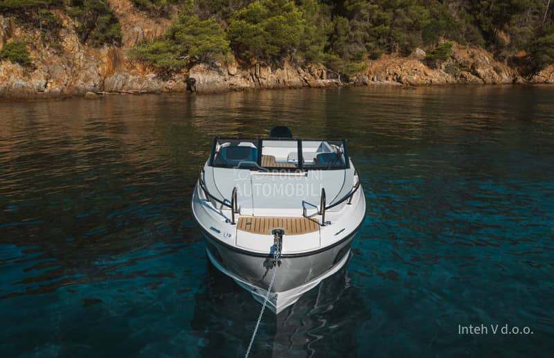 Quicksilver 755 Cruiser i Mercury 250