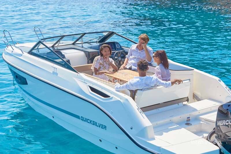 Quicksilver 755 Cruiser i Mercury 250