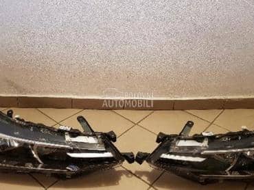 farovi levi desni za Toyota Corolla od 2016. do 2019. god.