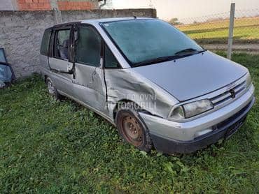 Peugeot 806 1.9 TD 1999. god. -  kompletan auto u delovima