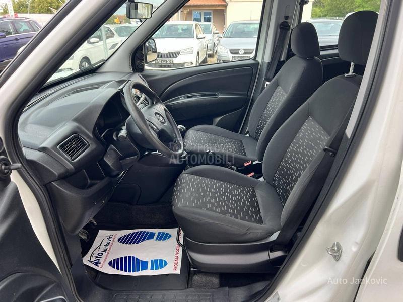 Opel Combo MAXI    N 1    5  MESTA