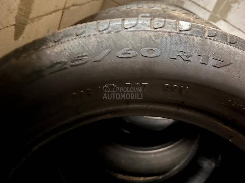 Pirelli 225/60 R17 Letnja