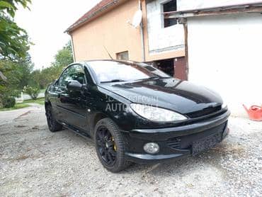 Peugeot 206 -  kompletan auto u delovima