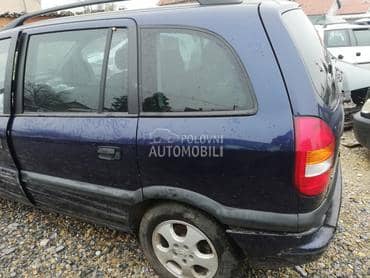 Vrata Cod boje Z 282 za Opel Zafira od 1999. do 2005. god.