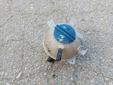 posuda antifriz za passat B za Volkswagen Passat B6 od 2005. do 2010. god.