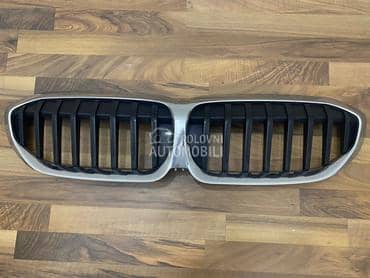 Original maska za BMW 315, 316, 318 ... od 2018. do 2022. god.