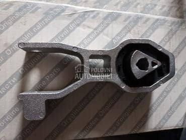 DRŽAČ MOTORA GRANDE za Fiat Punto