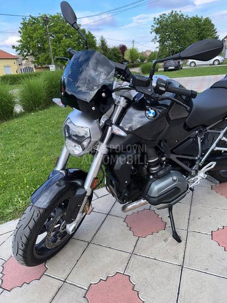 BMW R1200r